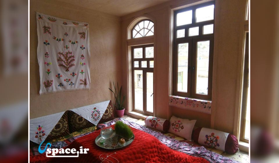 نمایی از اتاق سنتی اقامتگاه بوم گردی یوزگشت - شاهرود - روستای قلعه بالا